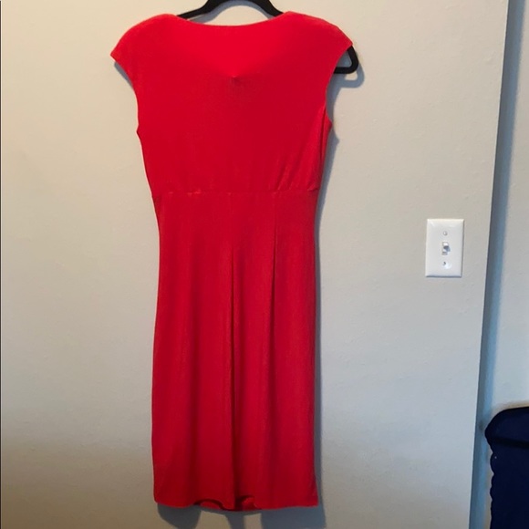 Red dress - Picture 2 of 4